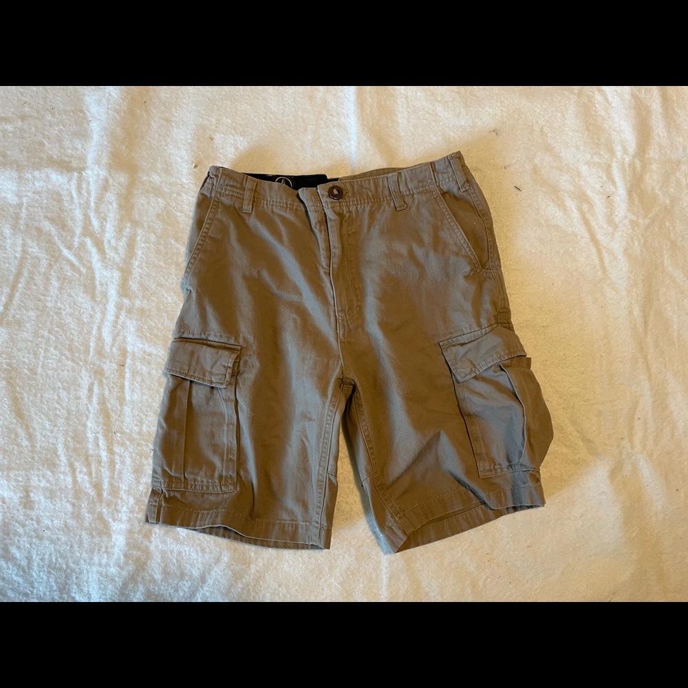 Volcom mens 29” cargo shorts